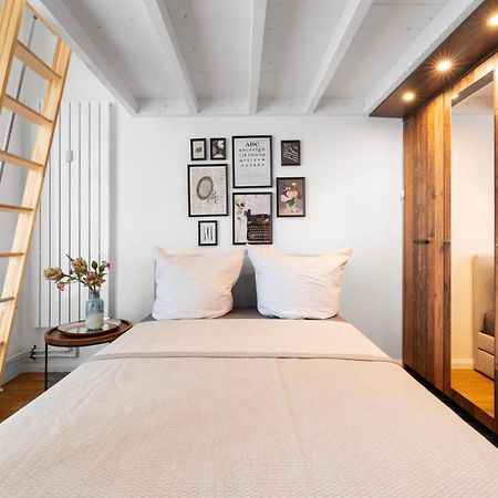 The Koburger Vh, Studio For Up To 4 With High Bed Berlijn Buitenkant foto
